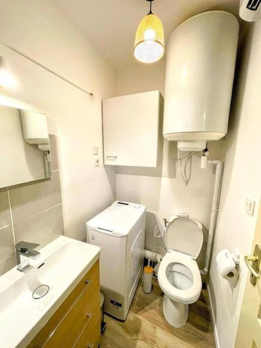Studio Cosy - 2 Pers - Beziers - Centre - Terrasse - Clim מראה חיצוני תמונה