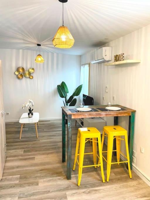 Studio Cosy - 2 Pers - Beziers - Centre - Terrasse - Clim מראה חיצוני תמונה
